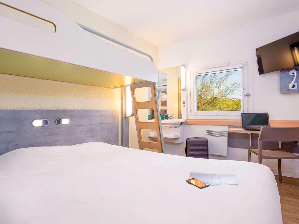 Ibis Budget Frejus Saint Raphael Capitou A8 Buitenkant foto
