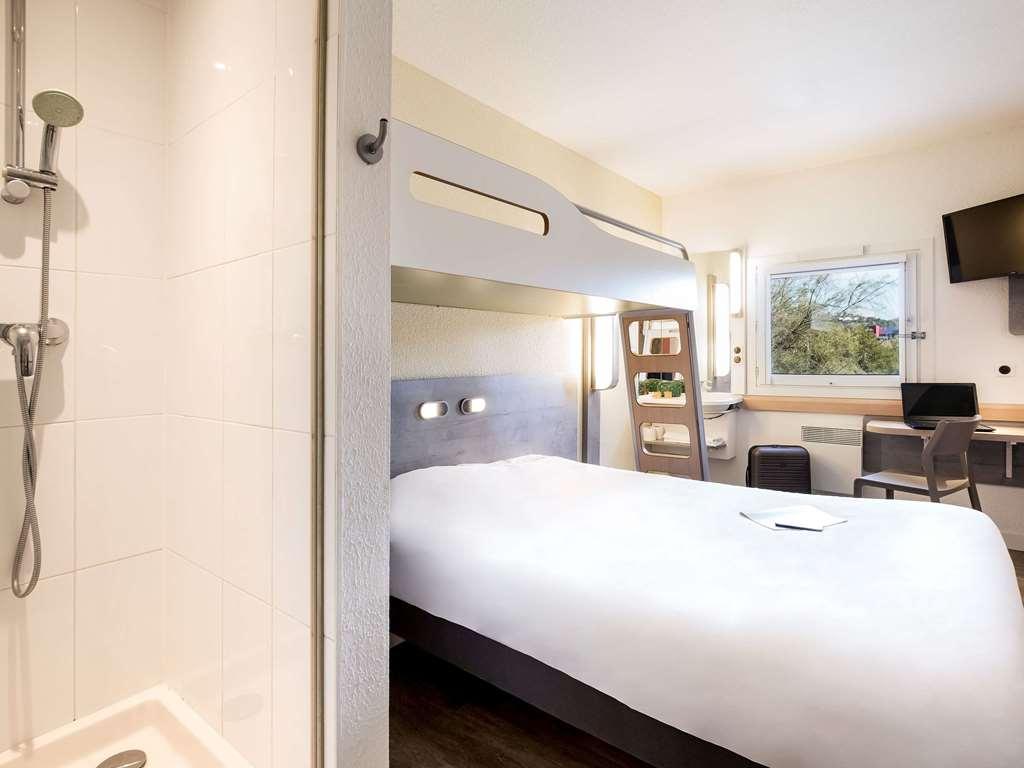 Ibis Budget Frejus Saint Raphael Capitou A8 Buitenkant foto